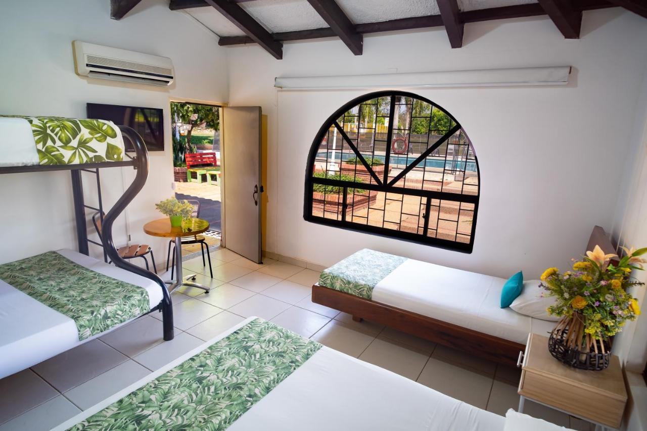 Playa Hawai Ibague Hotell Eksteriør bilde