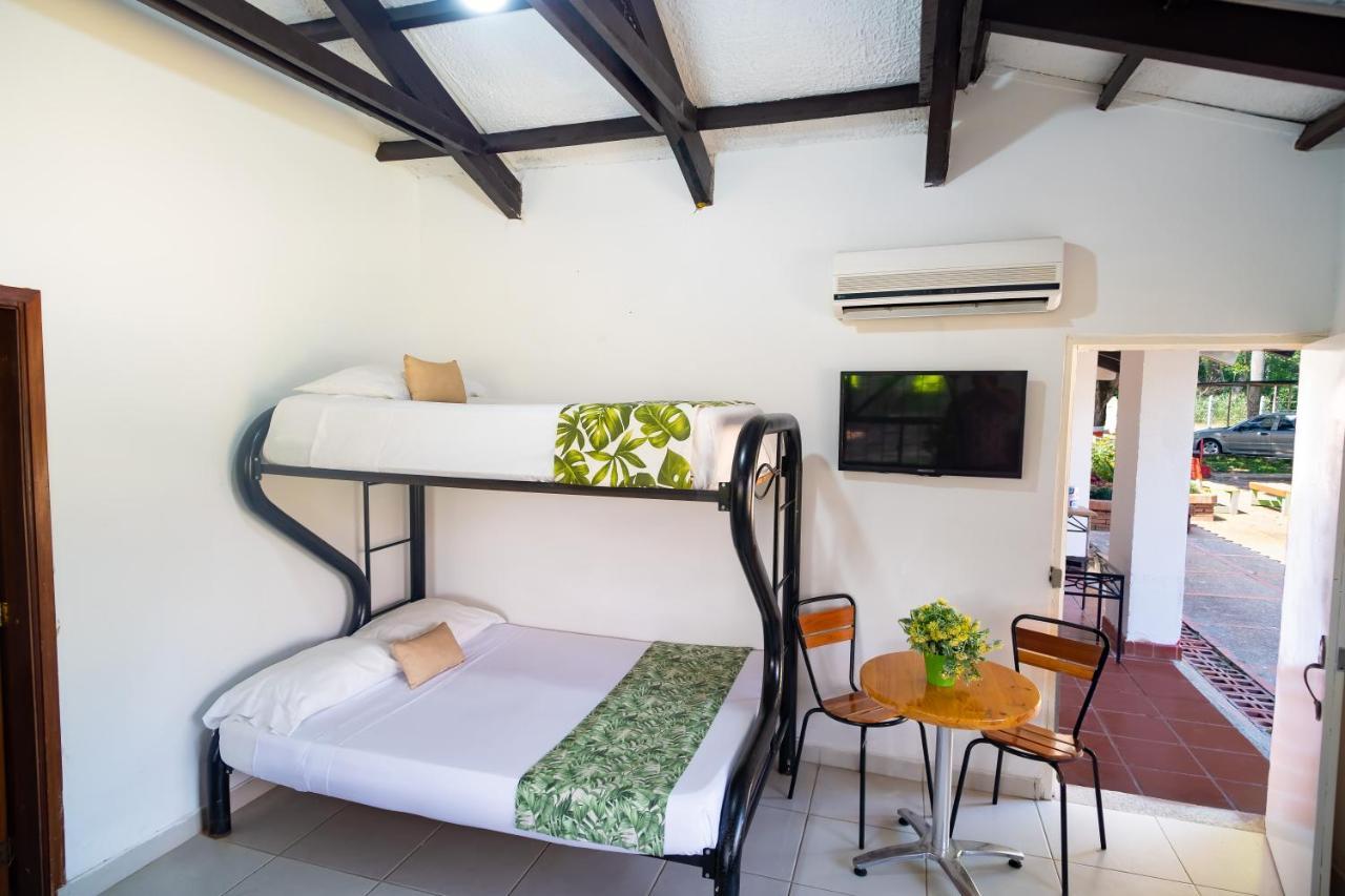 Playa Hawai Ibague Hotell Eksteriør bilde
