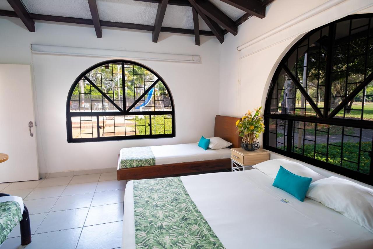 Playa Hawai Ibague Hotell Eksteriør bilde