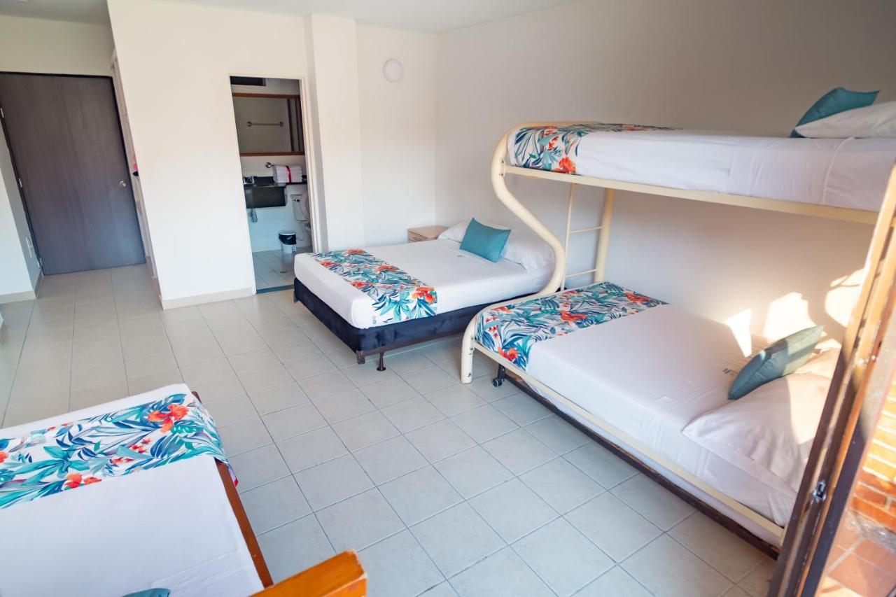Playa Hawai Ibague Hotell Eksteriør bilde