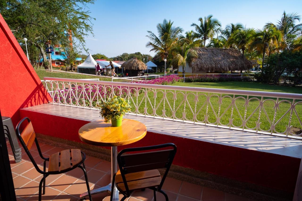 Playa Hawai Ibague Hotell Eksteriør bilde
